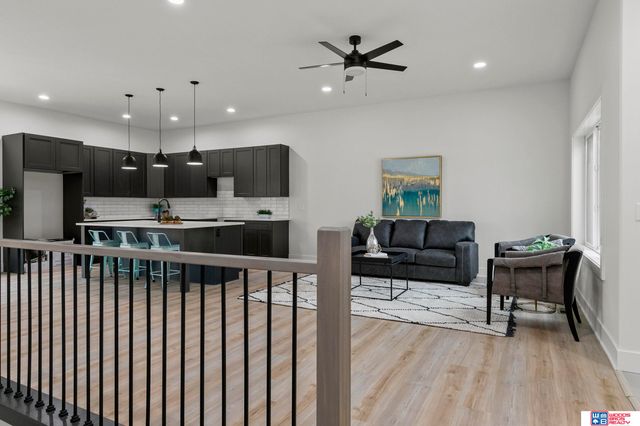 401 Half Moon Drive, Lincoln, NE 68527