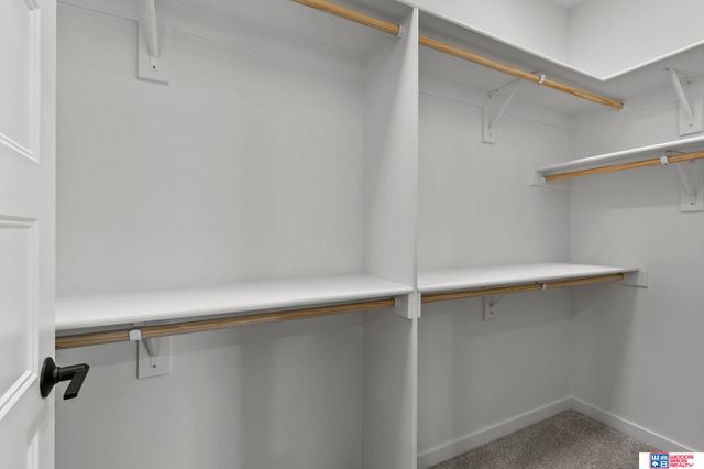 401 Half Moon Drive, Lincoln, NE 68527