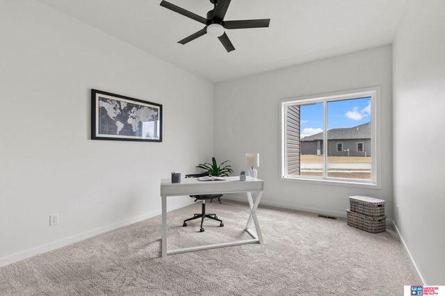 401 Half Moon Drive, Lincoln, NE 68527