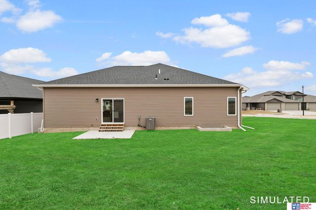 401 Half Moon Drive, Lincoln, NE 68527