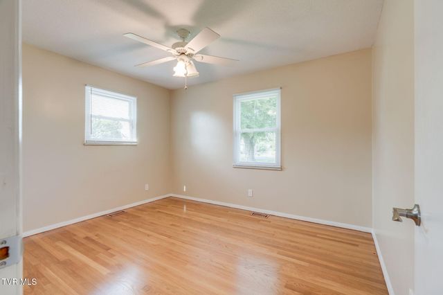 100 Fairway Drive, Gray, TN 37615