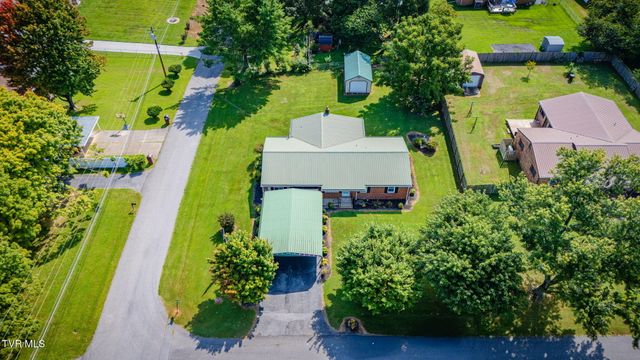 100 Fairway Drive, Gray, TN 37615