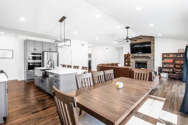 4300 Schirtzinger Road, Hilliard, OH 43026