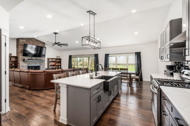 4300 Schirtzinger Road, Hilliard, OH 43026