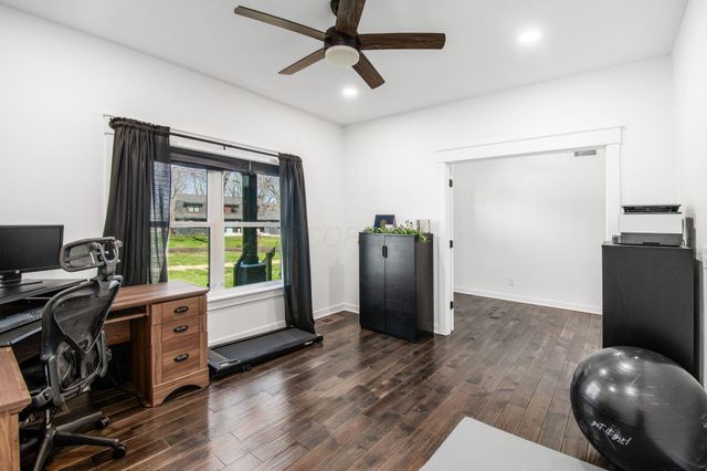 4300 Schirtzinger Road, Hilliard, OH 43026