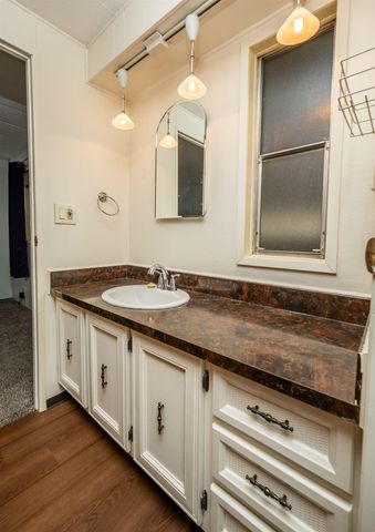 1205 E Lyons Rd, Spokane, WA 99208