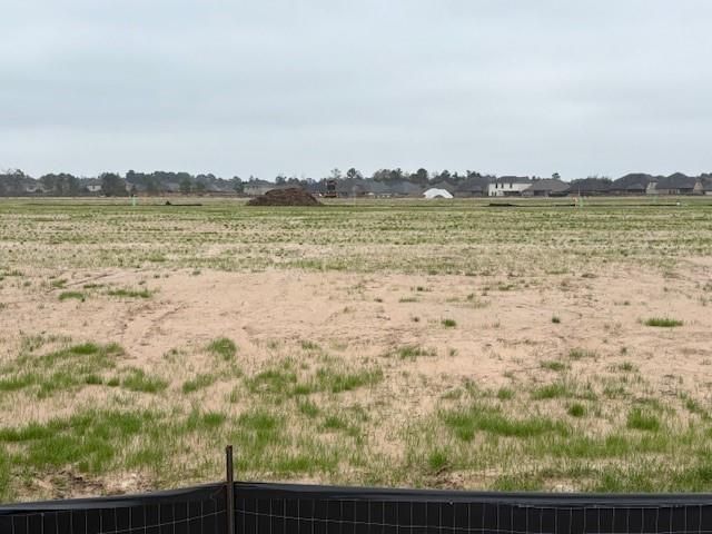 9026 Rose Water Trail, Iowa Colony, TX 77583