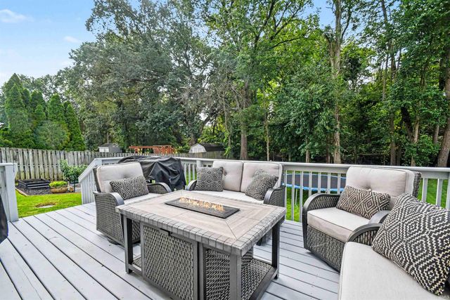 11032 Gorden Setter Drive, Osceola, IN 46561