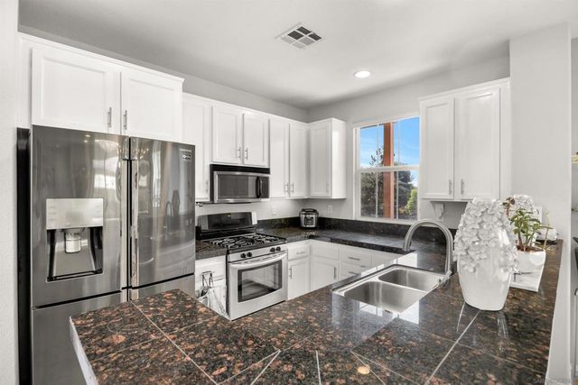 1555 Caminito Cremona, Chula Vista, CA 91915