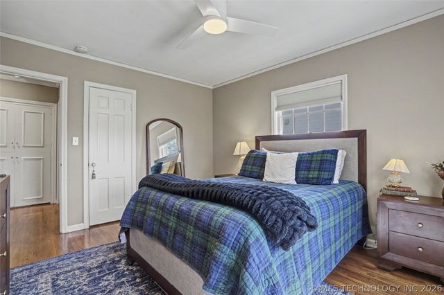 2432 E 25th Place, Tulsa, OK 74114