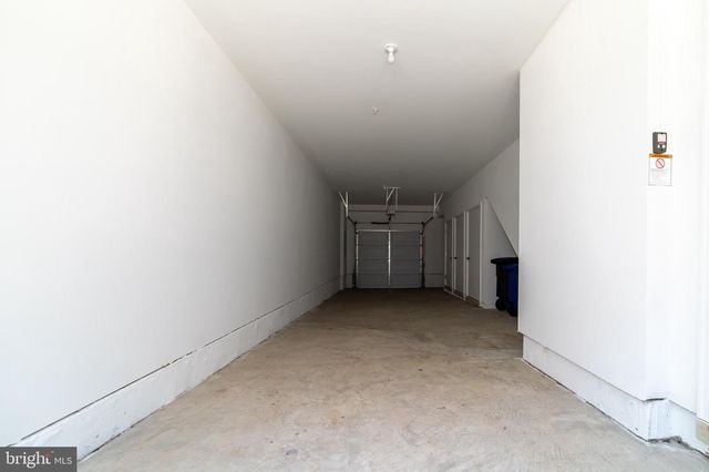 7324 BLADE DR, Falls Church, VA 22042