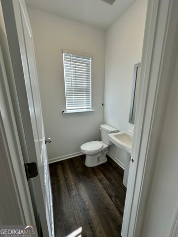 5772 Schelton Place SE, Smyrna, GA 30126