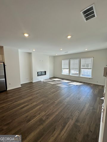 5772 Schelton Place SE, Smyrna, GA 30126