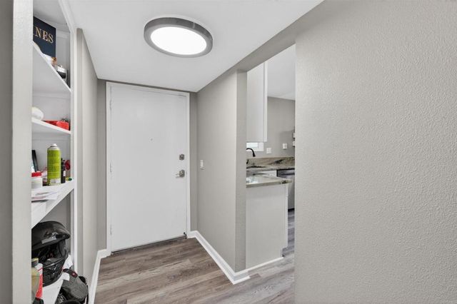 1817 E Grand Ave 11, Escondido, CA 92027