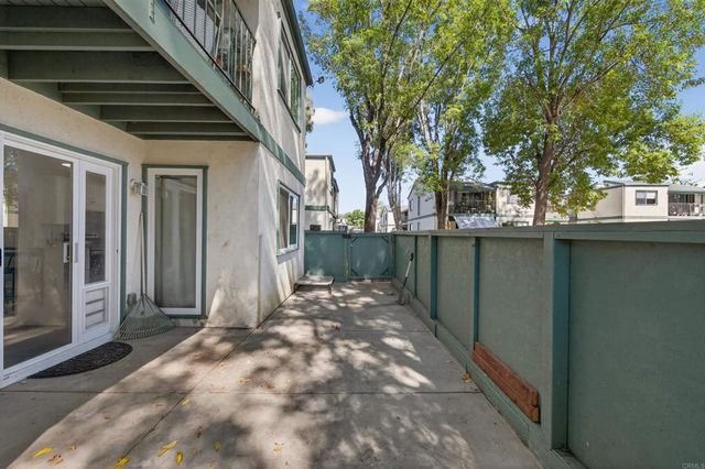 1817 E Grand Ave 11, Escondido, CA 92027