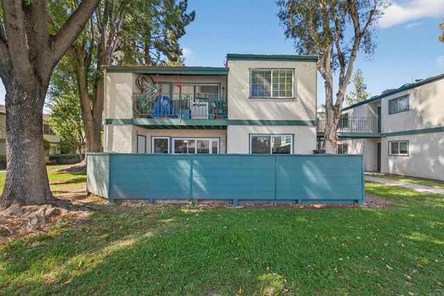 1817 E Grand Ave 11, Escondido, CA 92027