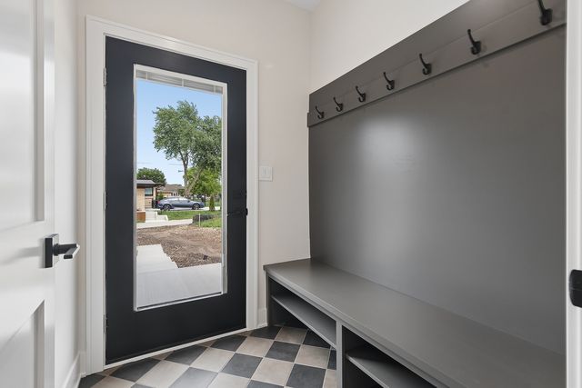 1023 Walter Street, Lemont, IL 60439