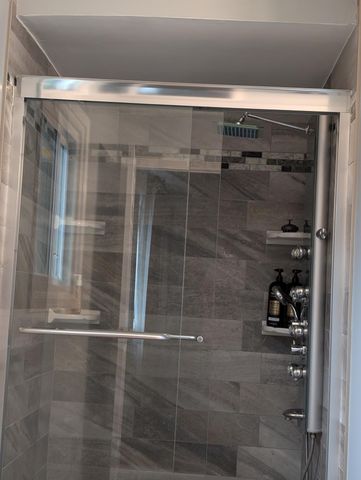 7074 Foxridge Drive, Canton, MI 48187