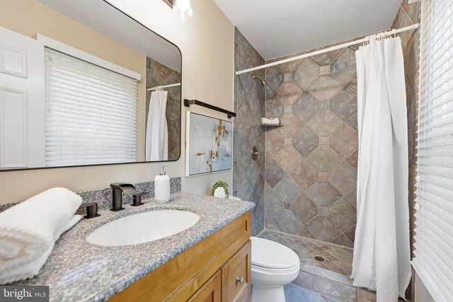 7922 JENSEN PL, Bethesda, MD 20817