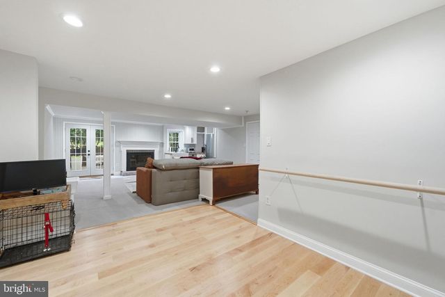 7922 JENSEN PL, Bethesda, MD 20817