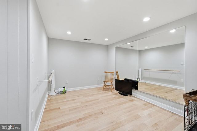 7922 JENSEN PL, Bethesda, MD 20817