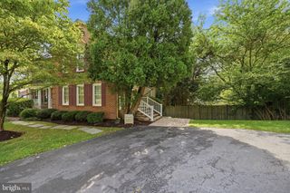7922 JENSEN PL, Bethesda, MD 20817