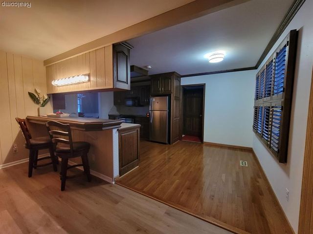 6091 Kings Shire Road, Grand Blanc, MI 48439