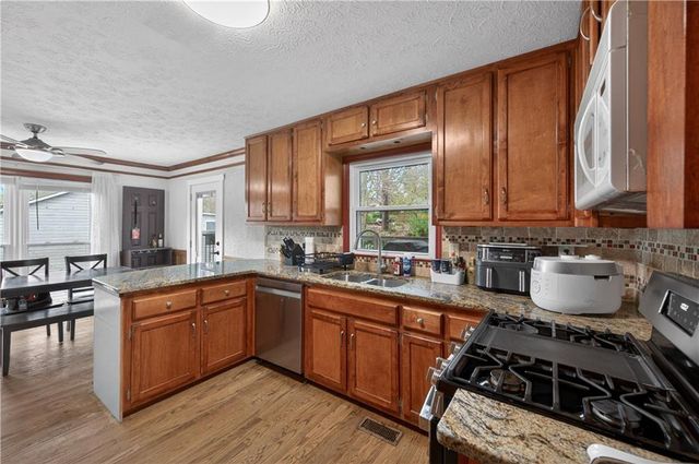 2878 Cardinal Trace, Duluth, GA 30096