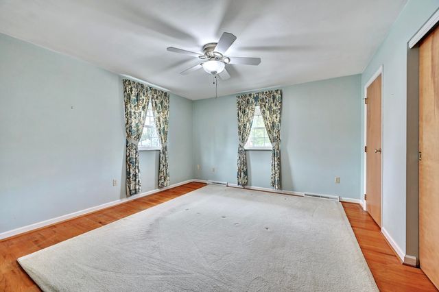 249 N Ashbrook Circle, Lakeside Park, KY 41017