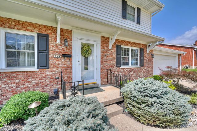 249 N Ashbrook Circle, Lakeside Park, KY 41017