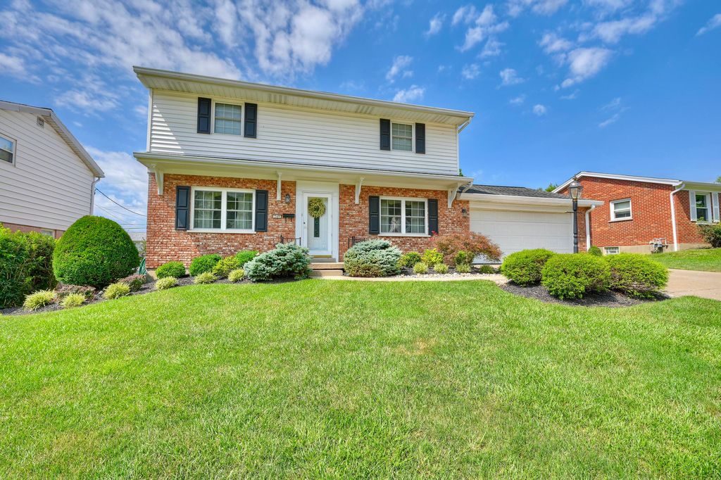 249 N Ashbrook Circle, Lakeside Park, KY 41017