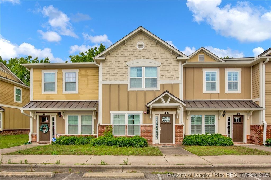 28 Hunters Run Avenue, Pembroke, NC 28372