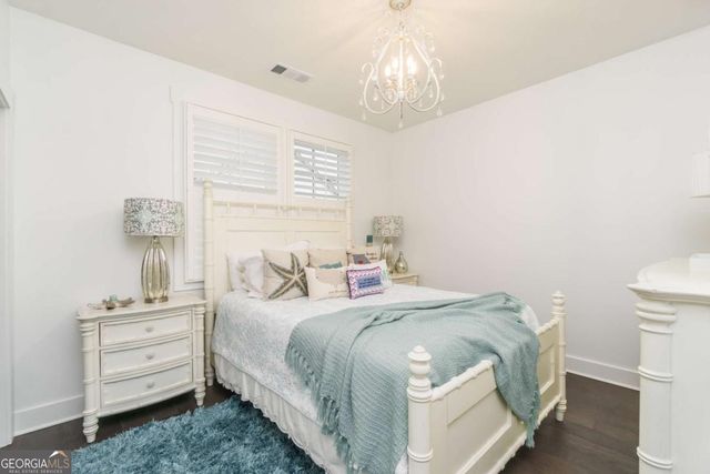 963 South on main Drive, Woodstock, GA 30188