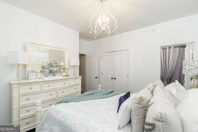 963 South on main Drive, Woodstock, GA 30188