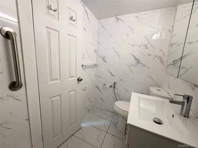 61-15 97th Street 15P, Rego Park, NY 11374