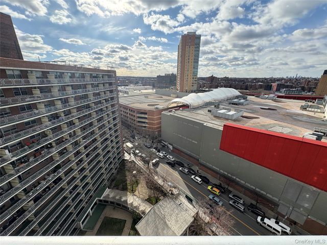 61-15 97th Street 15P, Rego Park, NY 11374