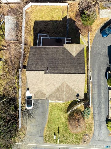 16 Sunset Hill Avenue, Norwalk, CT 06851