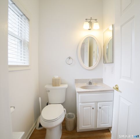 16 Sunset Hill Avenue, Norwalk, CT 06851