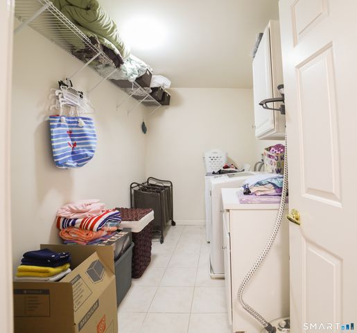 16 Sunset Hill Avenue, Norwalk, CT 06851