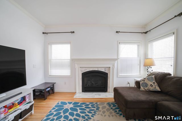 16 Sunset Hill Avenue, Norwalk, CT 06851