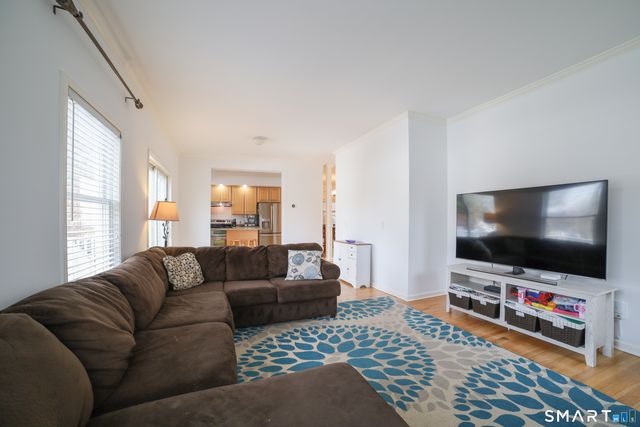 16 Sunset Hill Avenue, Norwalk, CT 06851