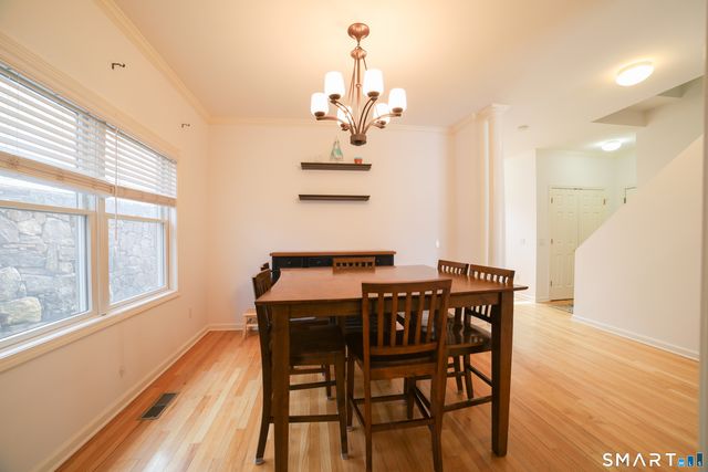 16 Sunset Hill Avenue, Norwalk, CT 06851