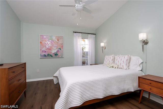 2585 Old Groves RD L203, Naples, FL 34109