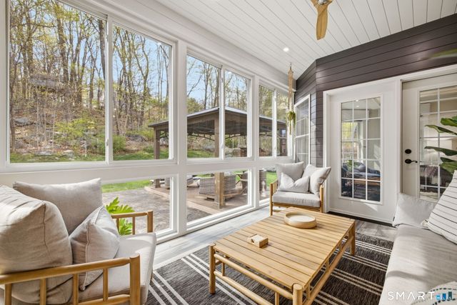 90 Belgian Circle, Bristol, CT 06010