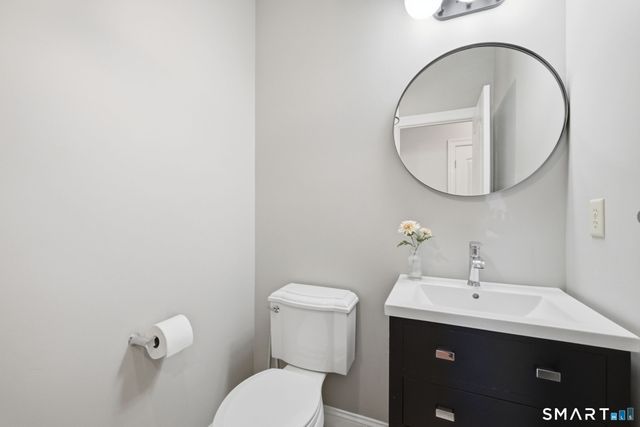 90 Belgian Circle, Bristol, CT 06010
