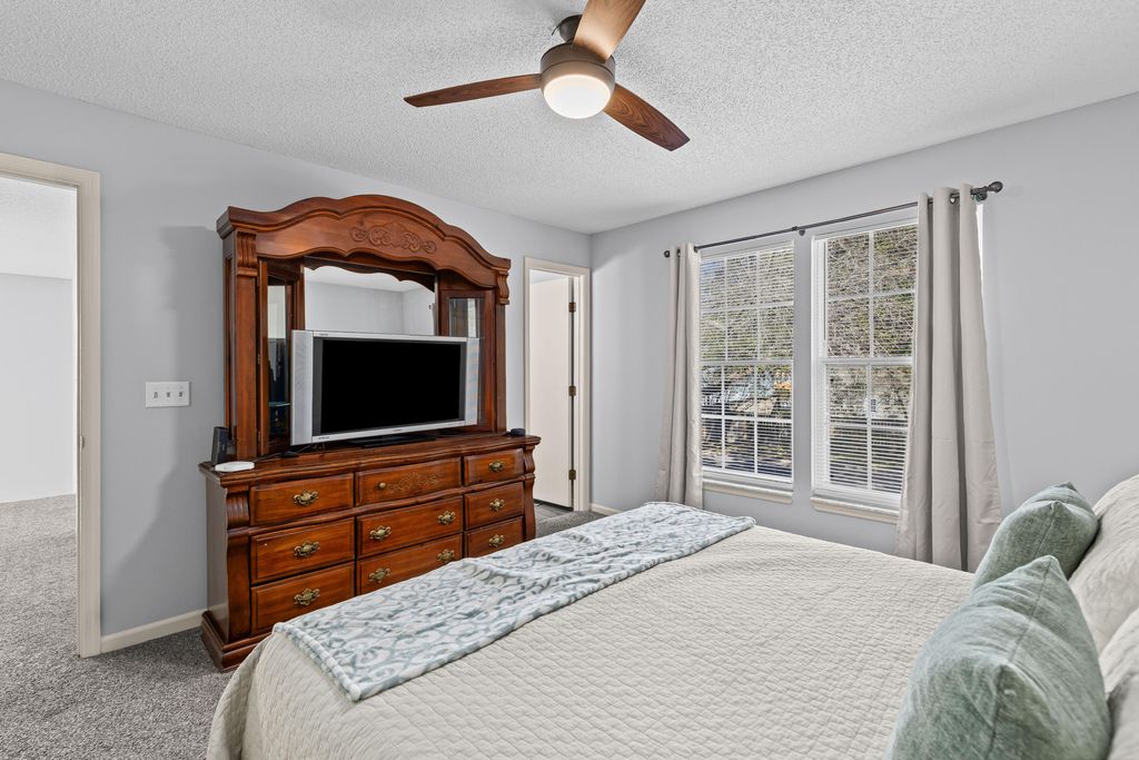 Image 24 of property listing at 2019 Wild Flower, Charleston, SC 29414