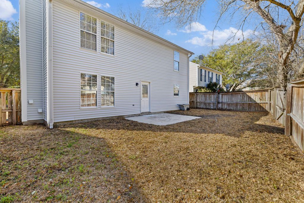 Image 27 of property listing at 2019 Wild Flower, Charleston, SC 29414