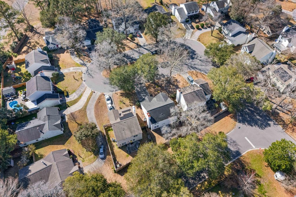 Image 33 of property listing at 2019 Wild Flower, Charleston, SC 29414