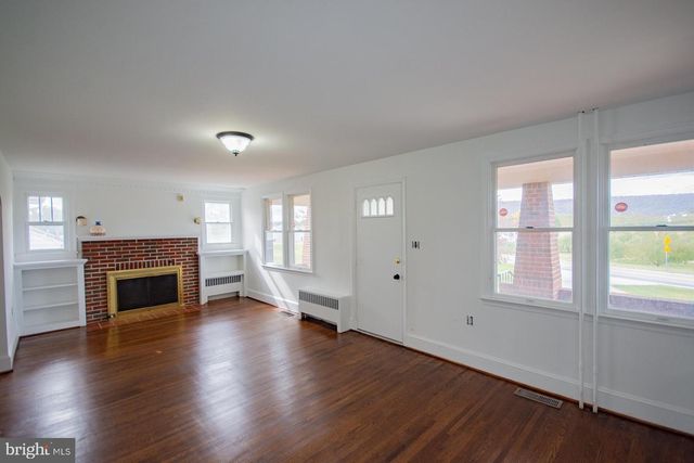 4535 ARDEN NOLLVILLE RD, Martinsburg, WV 25403