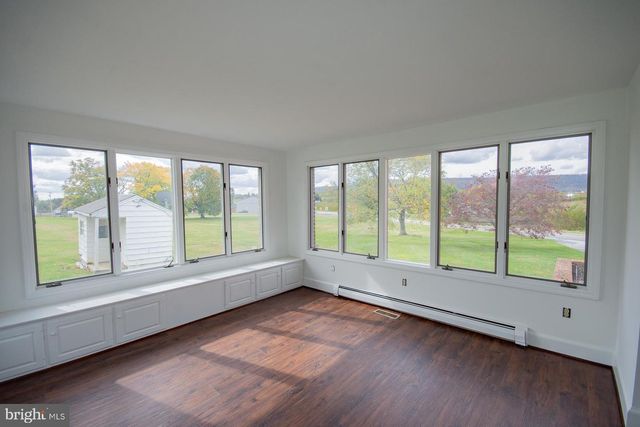 4535 ARDEN NOLLVILLE RD, Martinsburg, WV 25403